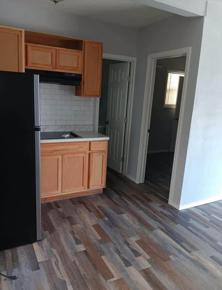 324 El Valle Dr